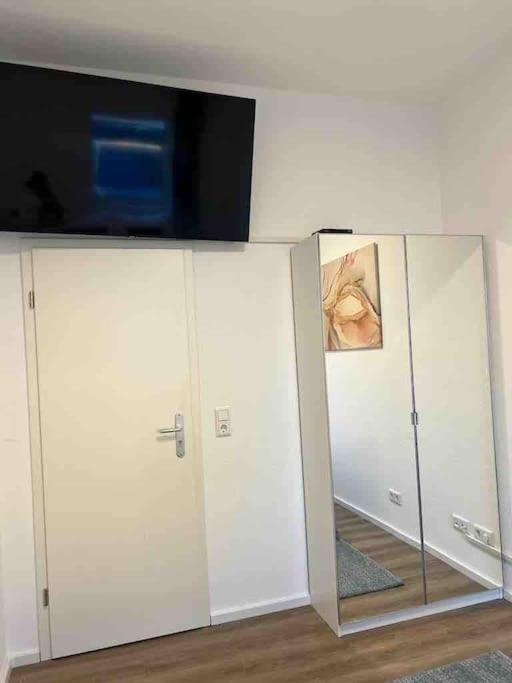 Lux Apartment Near Frankfurt! 墨菲尔登-瓦尔多夫 外观 照片